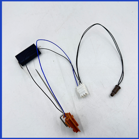 17040-ZP00A for Nissan Frontier Pathfinder Equator oil level sensor